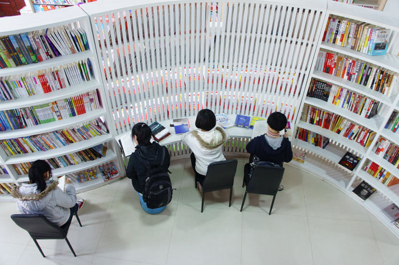 新华书店.jpg